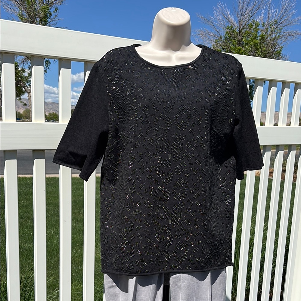 ST. JOHN Knitwear Black Sparkle Top Size M, Never Worn